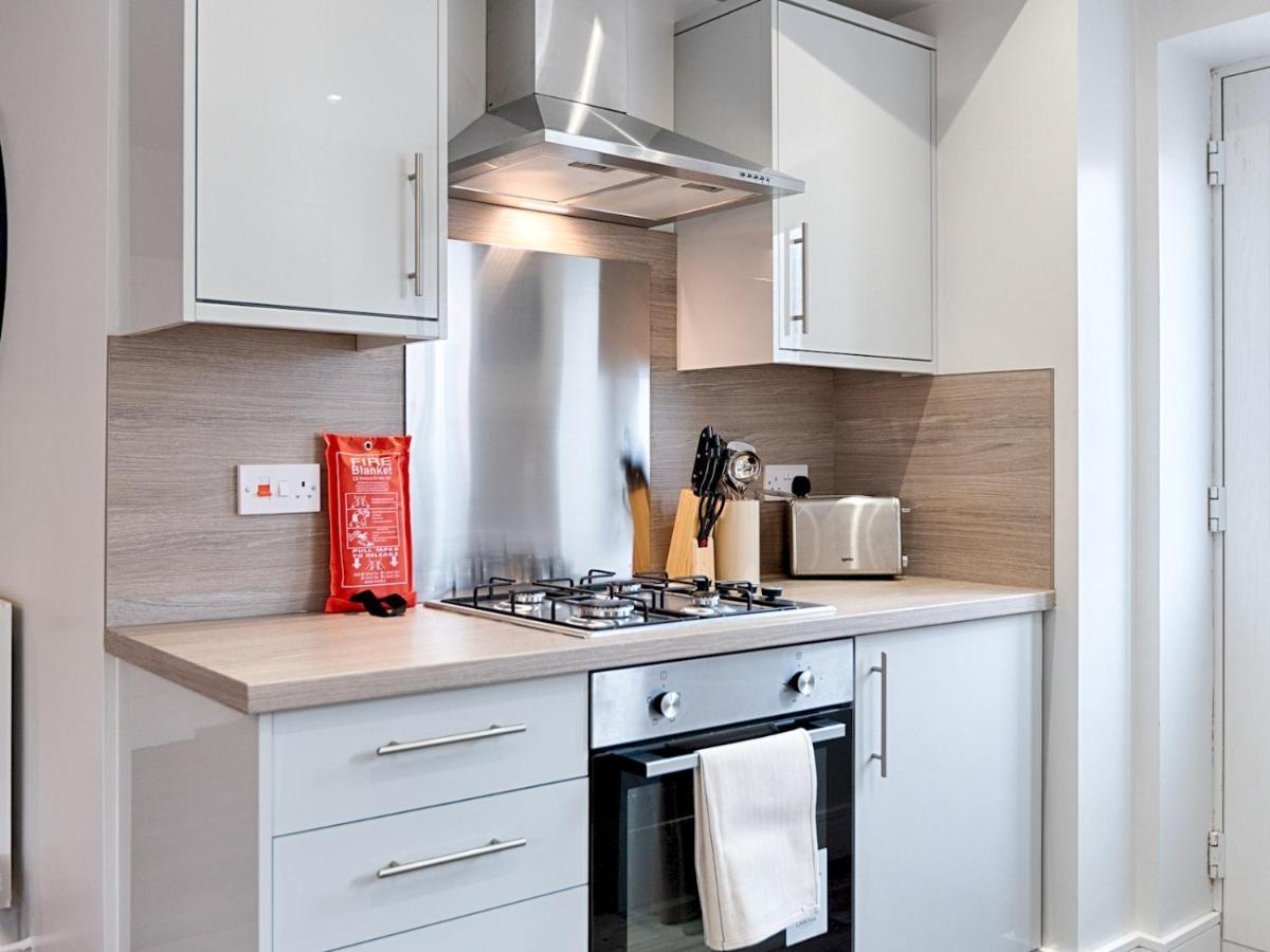 Pass The Keys Luxury Bright Spacious Family Home - Near Beaches Swansea Bagian luar foto