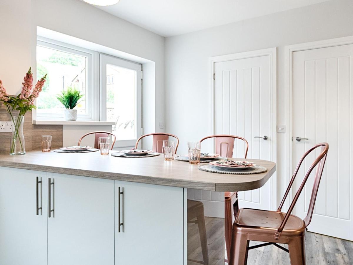 Pass The Keys Luxury Bright Spacious Family Home - Near Beaches Swansea Bagian luar foto