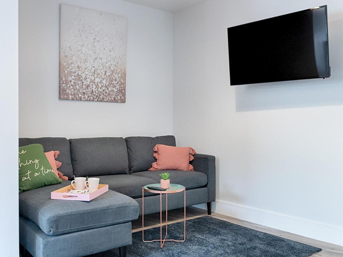 Pass The Keys Luxury Bright Spacious Family Home - Near Beaches Swansea Bagian luar foto